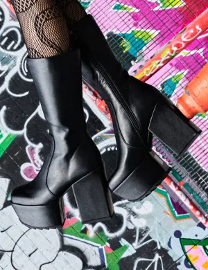 Magnolia Chunky Platform Boots
