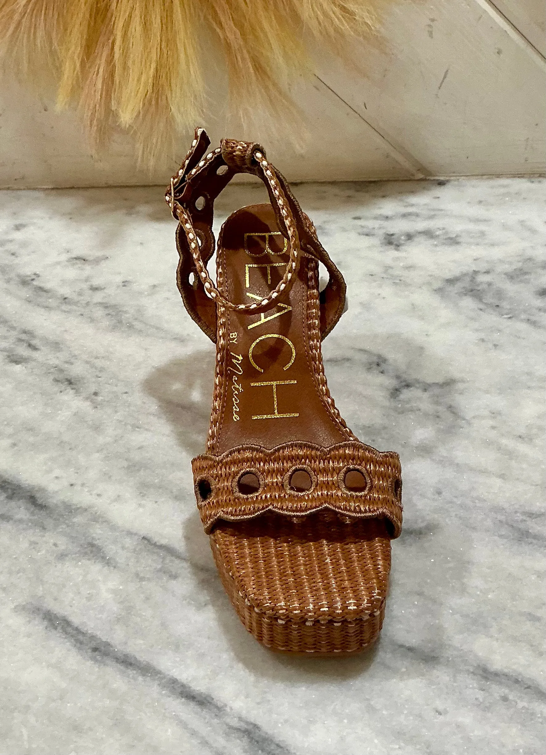 Moorea Wedges