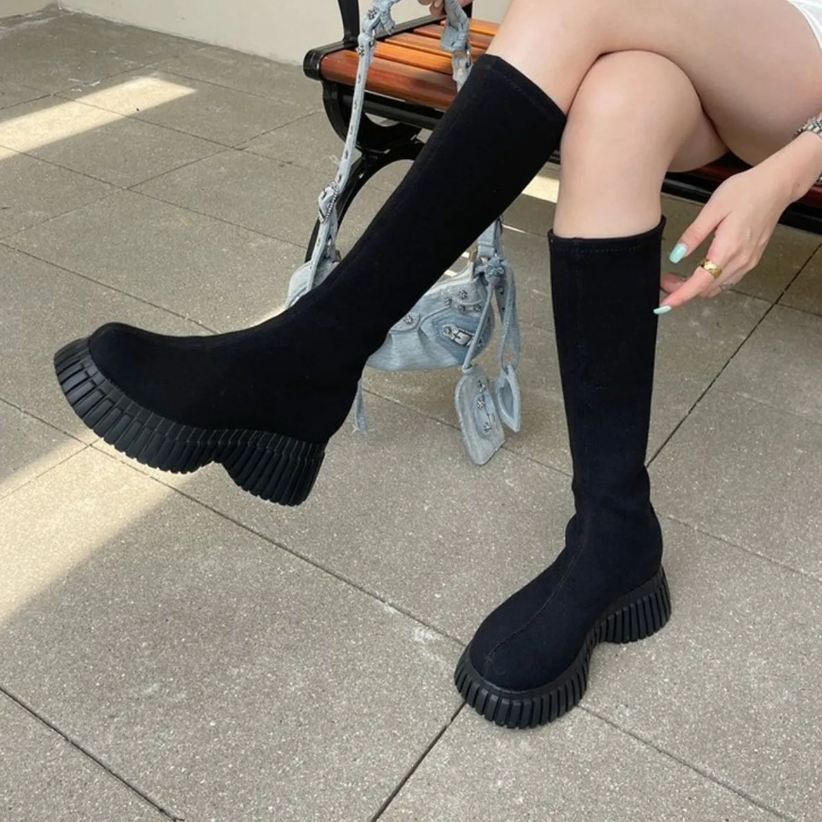 Round Toe Platform Boots
